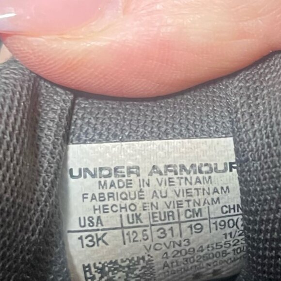 Under Armour Shoes 13K Girls Black Pink Running Sneaker UA Sport Slip On No Lace - Picture 6 of 6